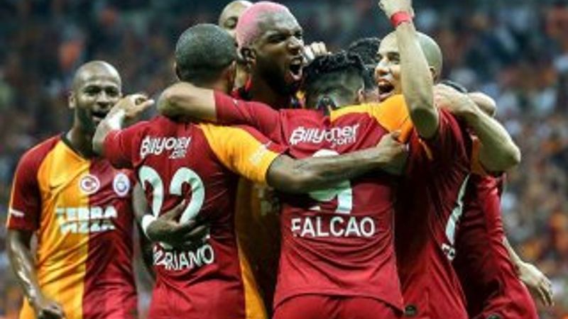 Galatasaray deplasmandan 1 puanla döndü
