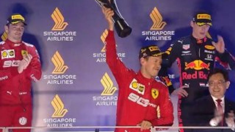 Singapur'da şampiyonluk Sebastian Vettel'in