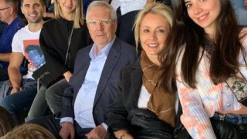 Aziz Yıldırım Chelsea-Liverpool maçını izledi