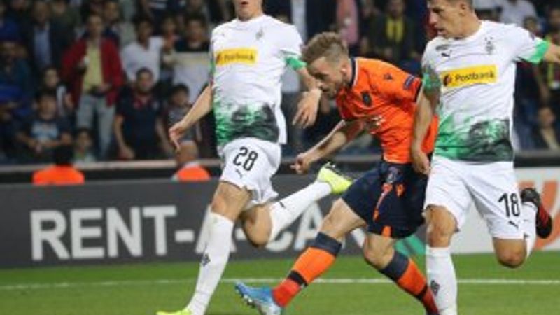 Başakşehir son anlarda beraberliğe razı oldu