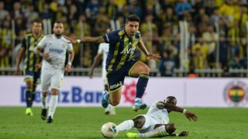 Fenerbahçe'den Ozan Tufan'a yeni sözleşme
