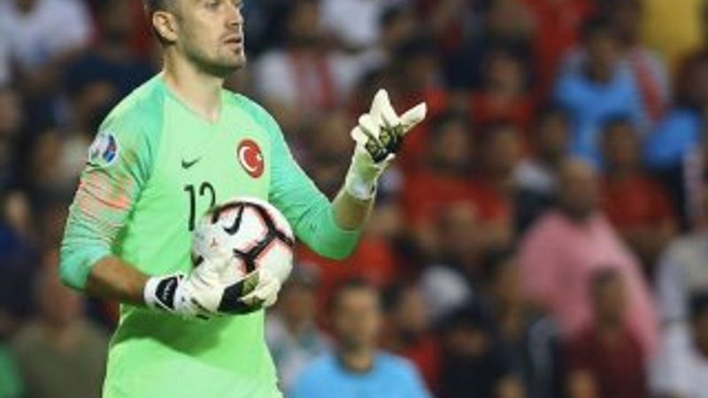 Mert Günok kalesinde devleşti