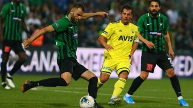 Mustafa Yumlu tartışmalı pozisyonlara isyan etti