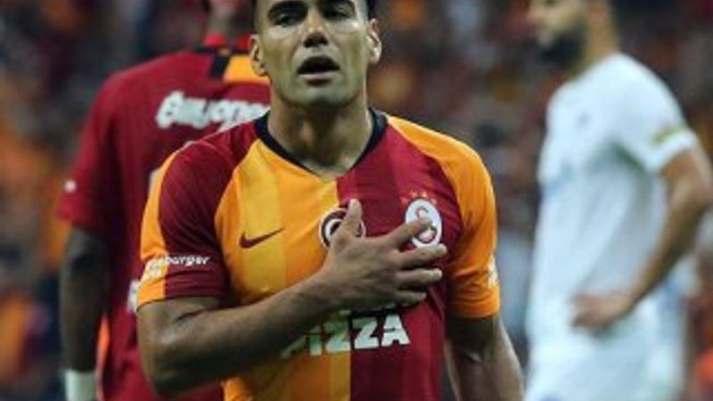 Galatasaray'da Falcao belirsizliği sürüyor