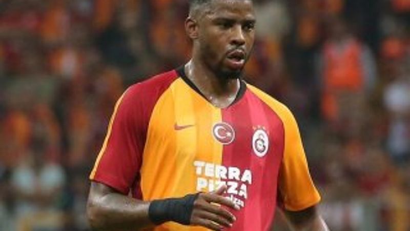 Ryan Donk derbide yok