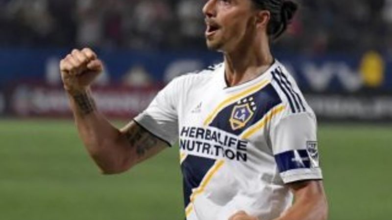 Ibrahimovic: İspanya'ya geri dönüyorum