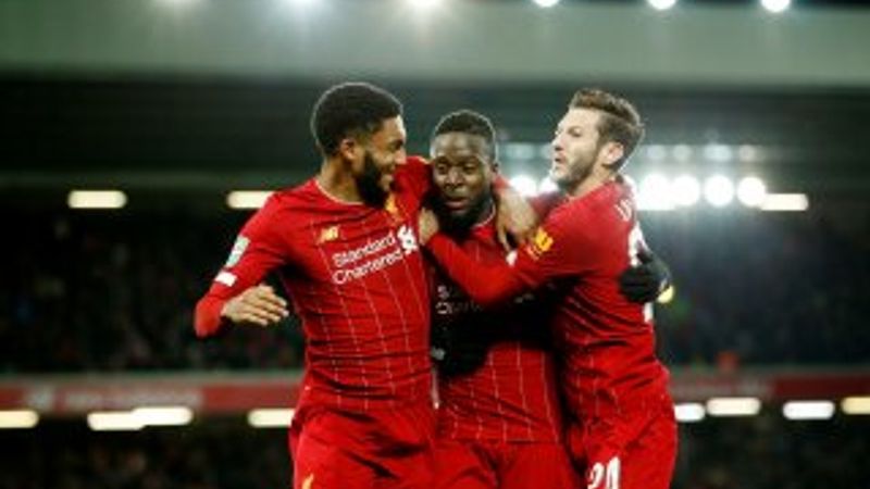 Efsane maçta kazanan Liverpool