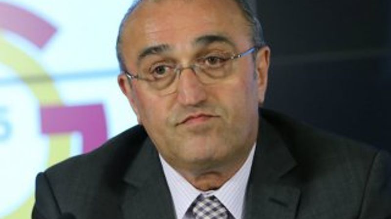 Beşiktaş maçı Albayrak'ı fıtık etti