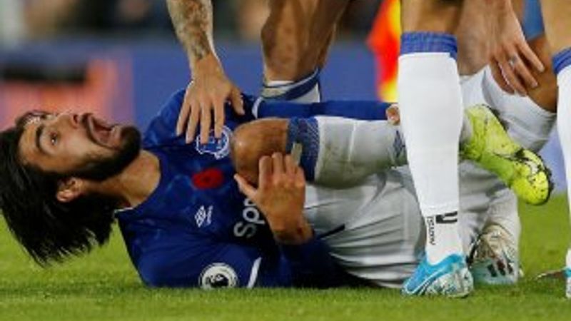 Andre Gomes'in ayağı kırıldı