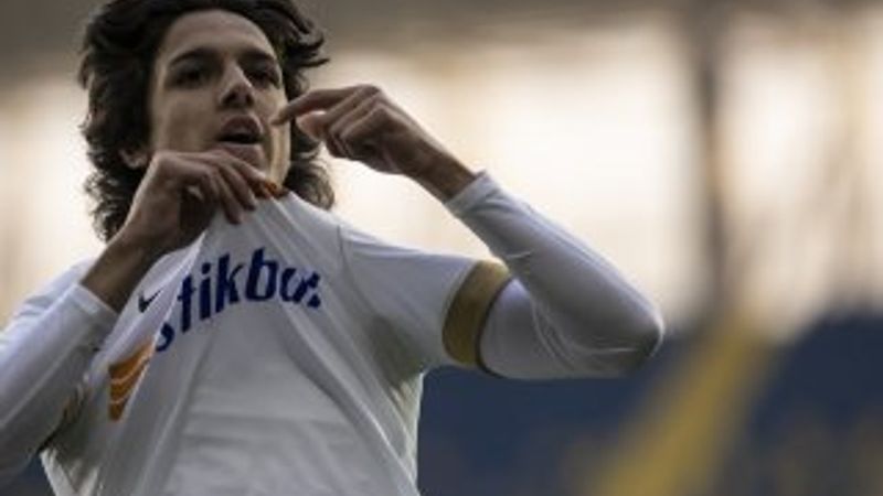 Emre Demir, Süper Lig'in en genç golcüsü