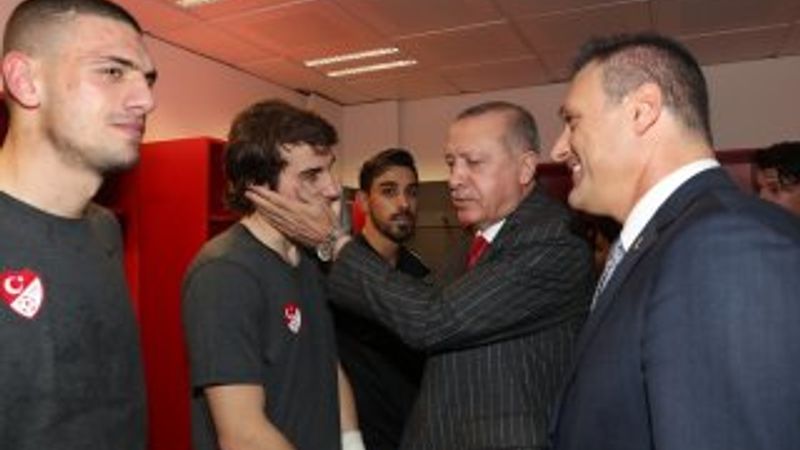 Cumhurbaşkanı Erdoğan milli maç sonu değerlendirmeler yaptı