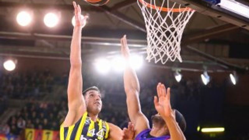 Fenerbahçe potada Barcelona'ya kaybetti