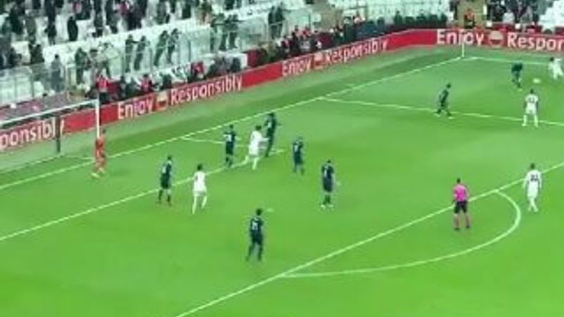 Necip Uysal'dan trivela denemesi