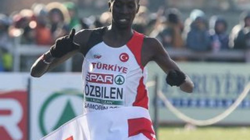 Milli atlet Kaan Kigen Özbilen'den Avrupa rekoru