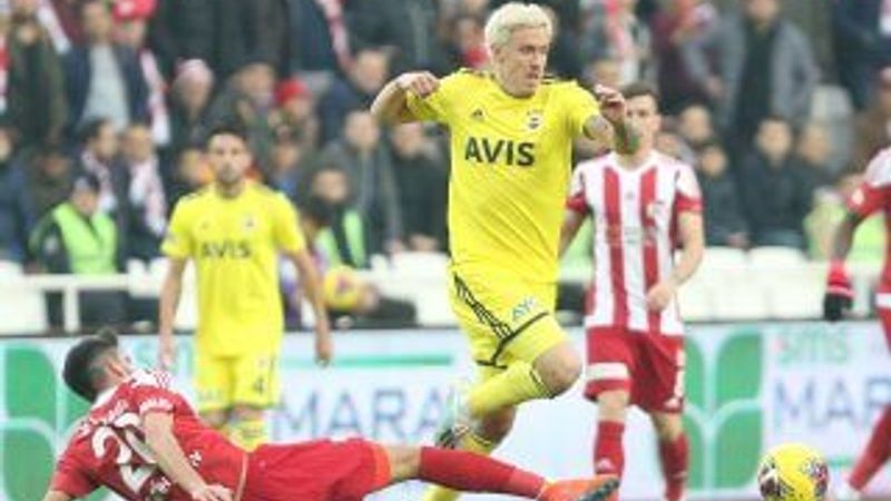 Kruse derbide forma bekliyor