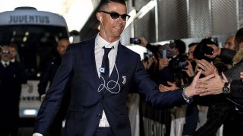 Ronaldo yine tarz değiştirdi