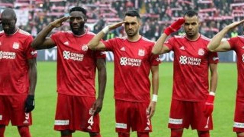 Sivasspor, Türkiye Kupası'nda Yeni Malatyaspor'a 4 attı