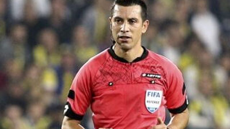 Trabzonspor - Fenerbahçe maçına Ali Palabıyık atandı