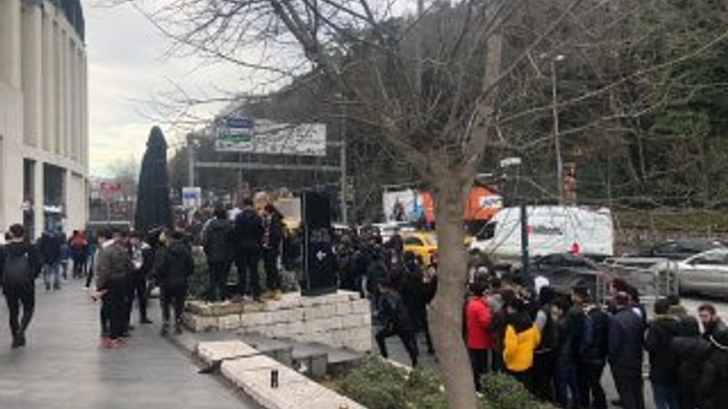 Sergen Yalçın için imza töreni düzenlendi