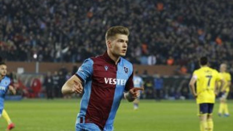 Derbinin adamı: Alexander Sörloth