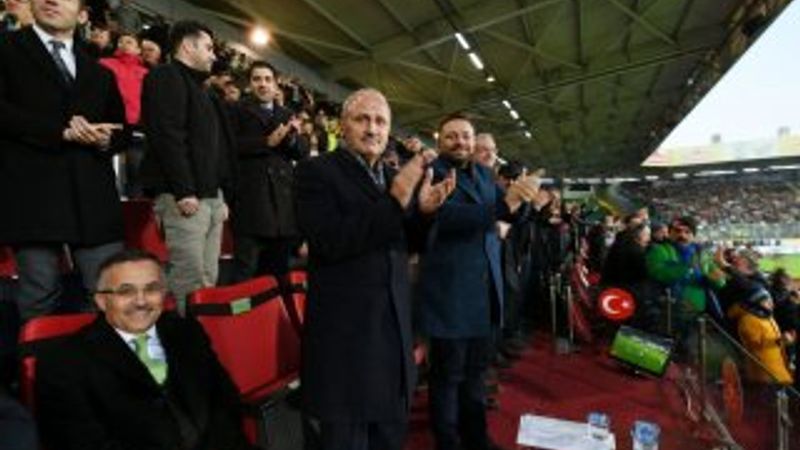 Bakan Turhan: Trabzonspor şampiyon olacak