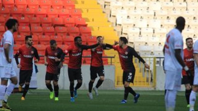 Sivasspor, Gaziantep'ten 5 yedi