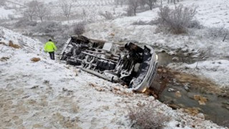 Mardin'de engelli basketbolcular kaza yaptı