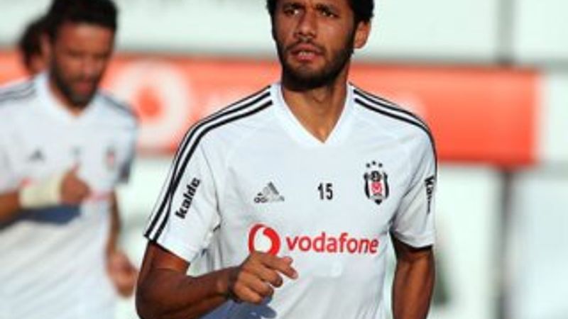 Elneny: Müzik değil Kur'an-ı Kerim dinliyorum