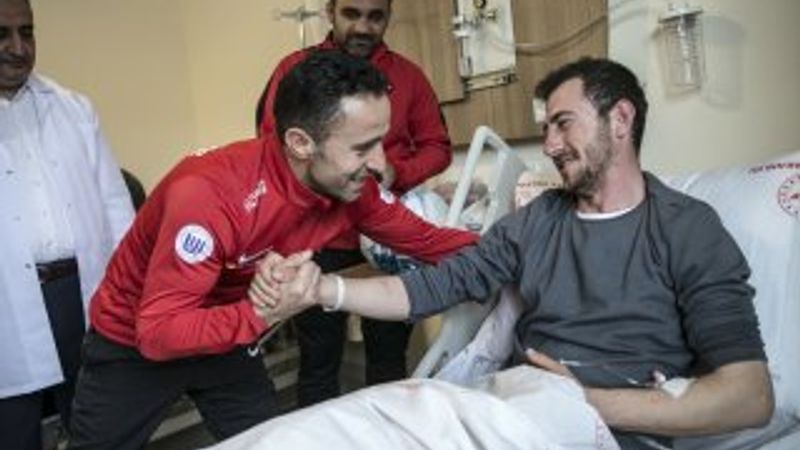 Ampute Milli Takımı'ndan Mehmetçik'e ziyaret