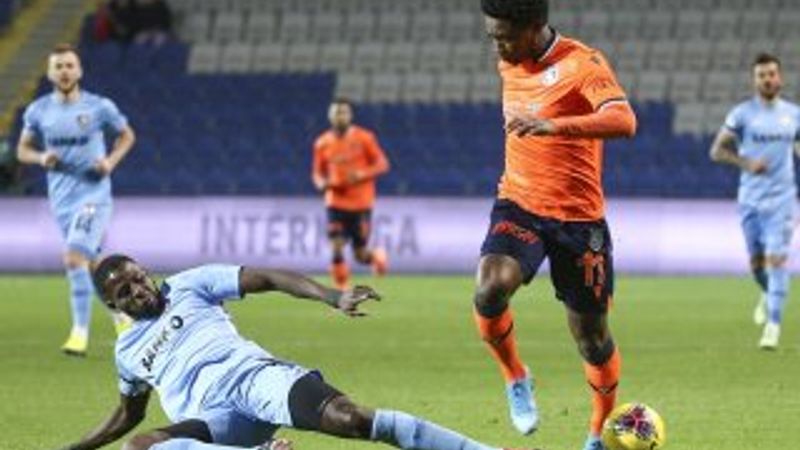 Başakşehir Gaziantep'i yenerek lider oldu