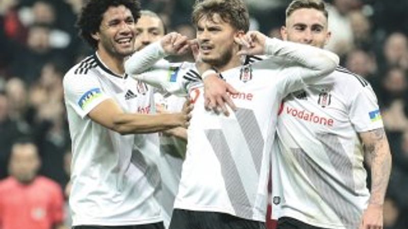 Beşiktaş Süper Lig'i bırakmıyor