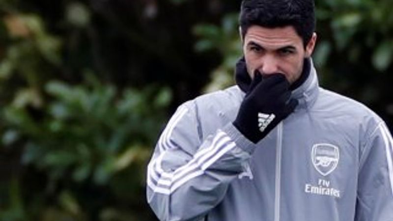 Arsenal teknik direktörüne koronavirüs teşhisi kondu
