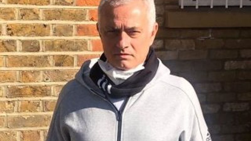 Jose Mourinho'dan yaşlılara örnek yardım