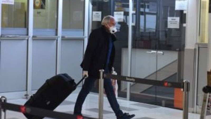 Obradovic ülkesine döndü