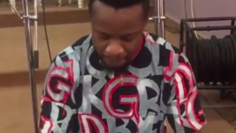 Onazi orgla İstiklal Marşı'nı çaldı