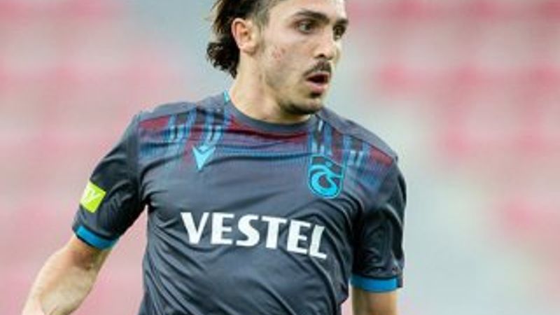 Futbolcular sokağa çıkma yasağına takıldılar