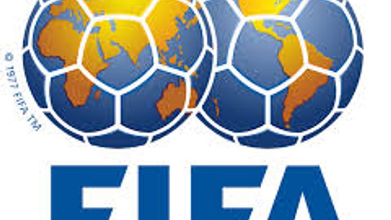 FIFA: Futbolcu sözleşmeleri, ligler bitene kadar geçerli