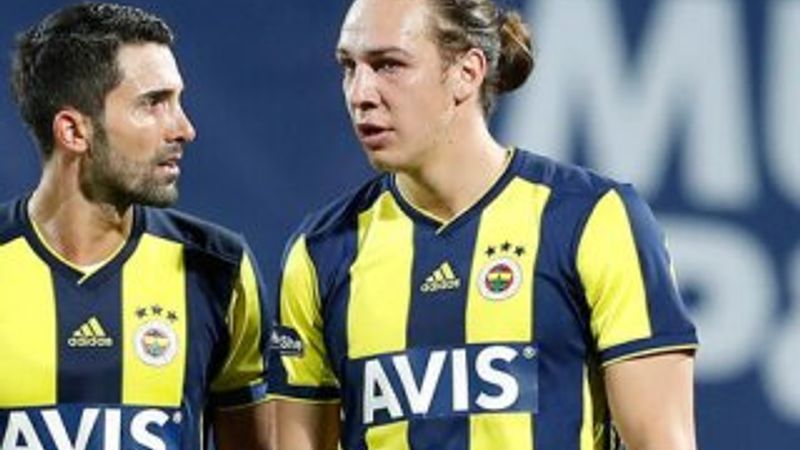 Fenerbahçe'de gidecek isimler netleşmeye başladı