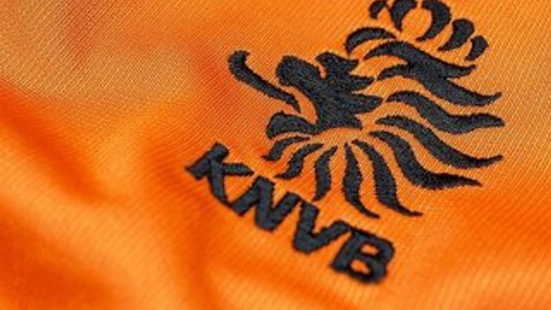 Hollanda'da futbol sezonunun iptali görüşülecek