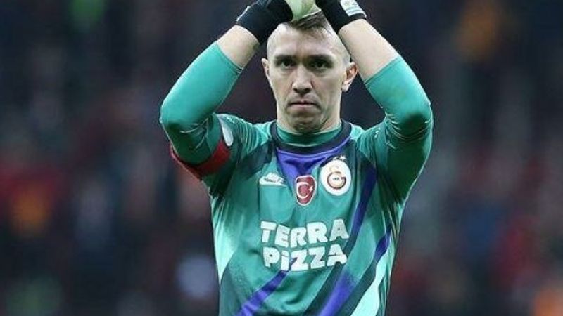 Muslera'dan transfer iddialarına yanıt