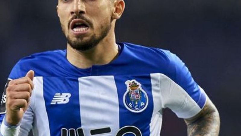 Alex Telles, G.Saray'a yine kazandıracak