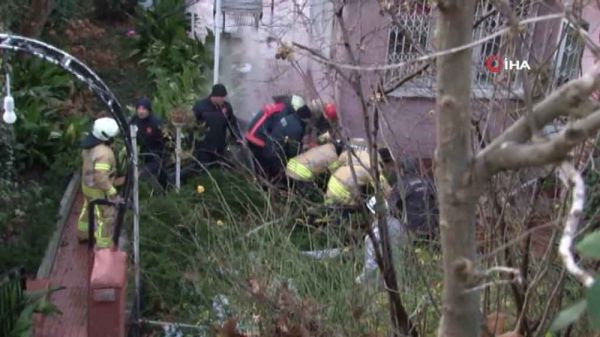 YangÄ±na mÃ¼dahale eden itfaiyeci Ã§atÄ±dan dÃ¼ÅtÃ¼ ile ilgili gÃ¶rsel sonucu