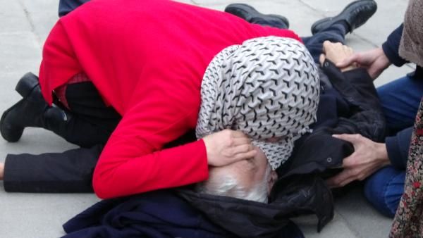 Yaşlı adamı hayata döndürdü