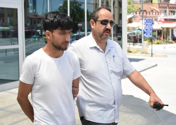 3 Afgan 14 Yasindaki Cocugu Istismar Etti