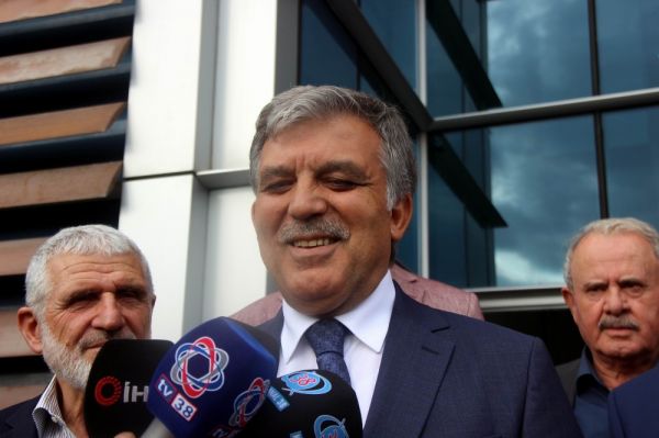 Abdullah Gül’e yeni parti soruldu