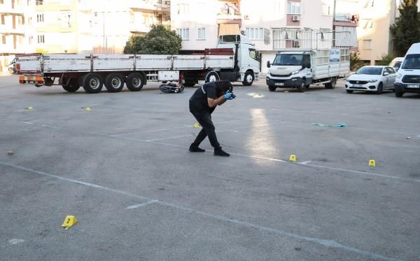 Antalya'da uyuÅturucu madde sattÄ±klarÄ± iddia edilen 2 kiÅi ile mahalleli arasÄ±nda Ã§Ä±kan silahlÄ± kavgada 1 kiÅi yaralandÄ±. ile ilgili gÃ¶rsel sonucu
