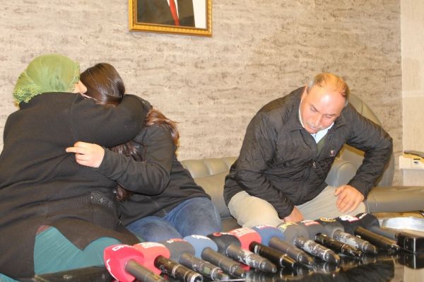 PKK'dan kaçan Mekiye ailesine kavuştu