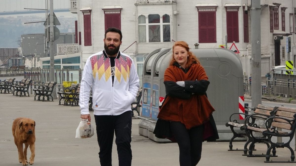 yasagi dinlemeyen kadin evde canim