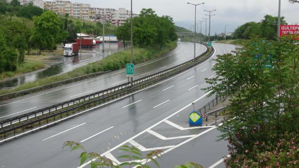 TEM Otoyolu Kocaeli geçişi bu kez boş kaldı -7