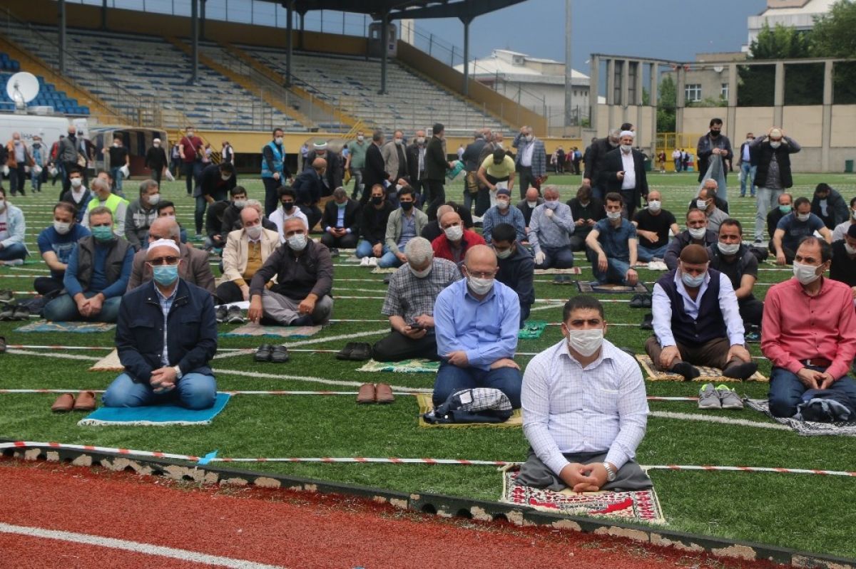 İstanbul’da dev stadyumda cuma namazı #14